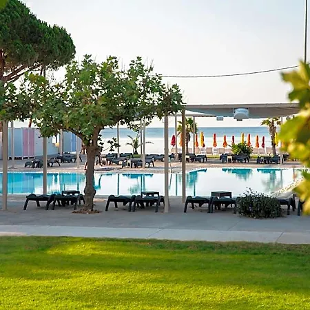 Hotel Gmp Bouka 5*